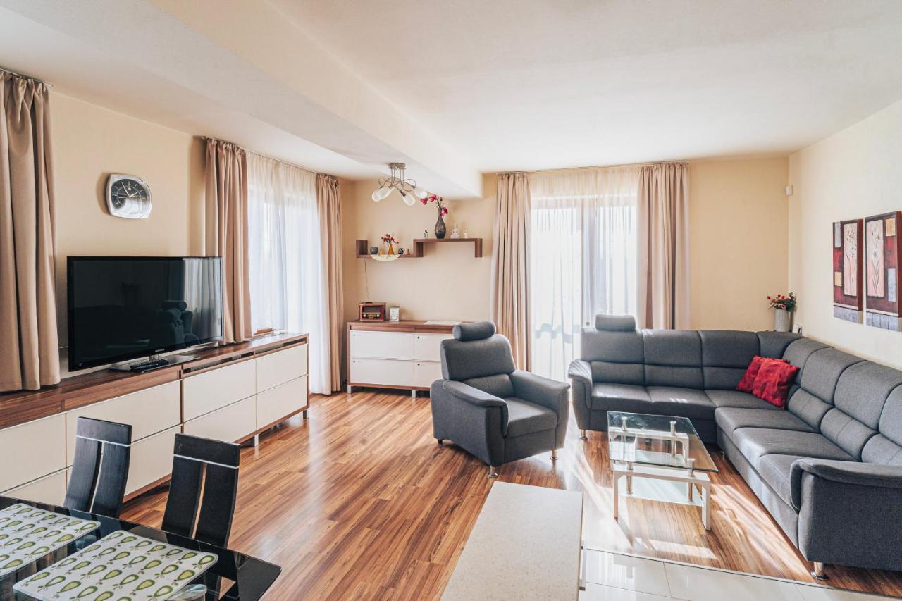 Apartman Nelka - Velka Lomnica Extérieur photo